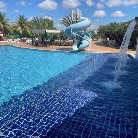 Enseada Nautico, Tranquilo Apart Hotel Em Caldas Novas! Exterior photo